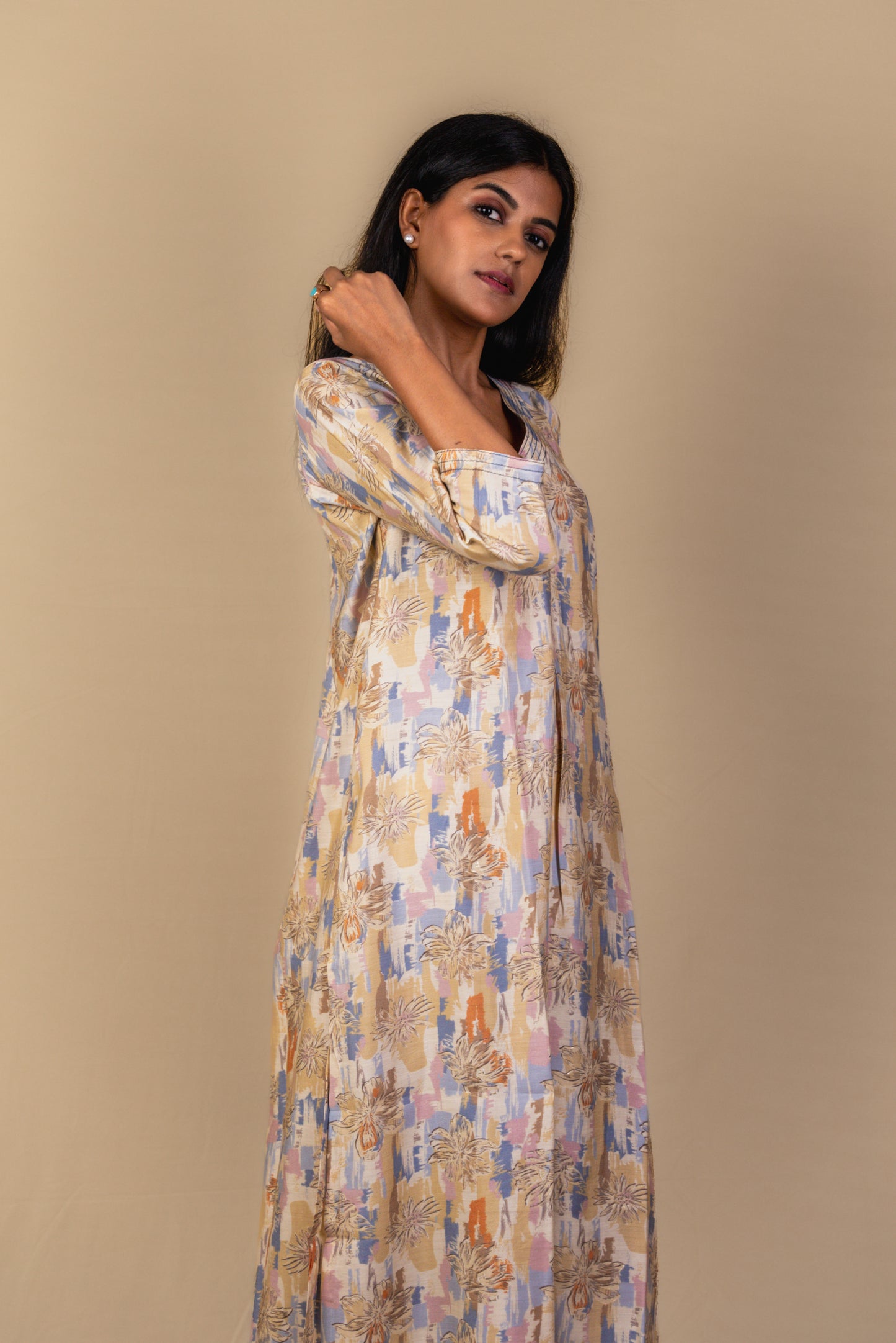 Abstract Floral Chanderi Silk Kurta Set